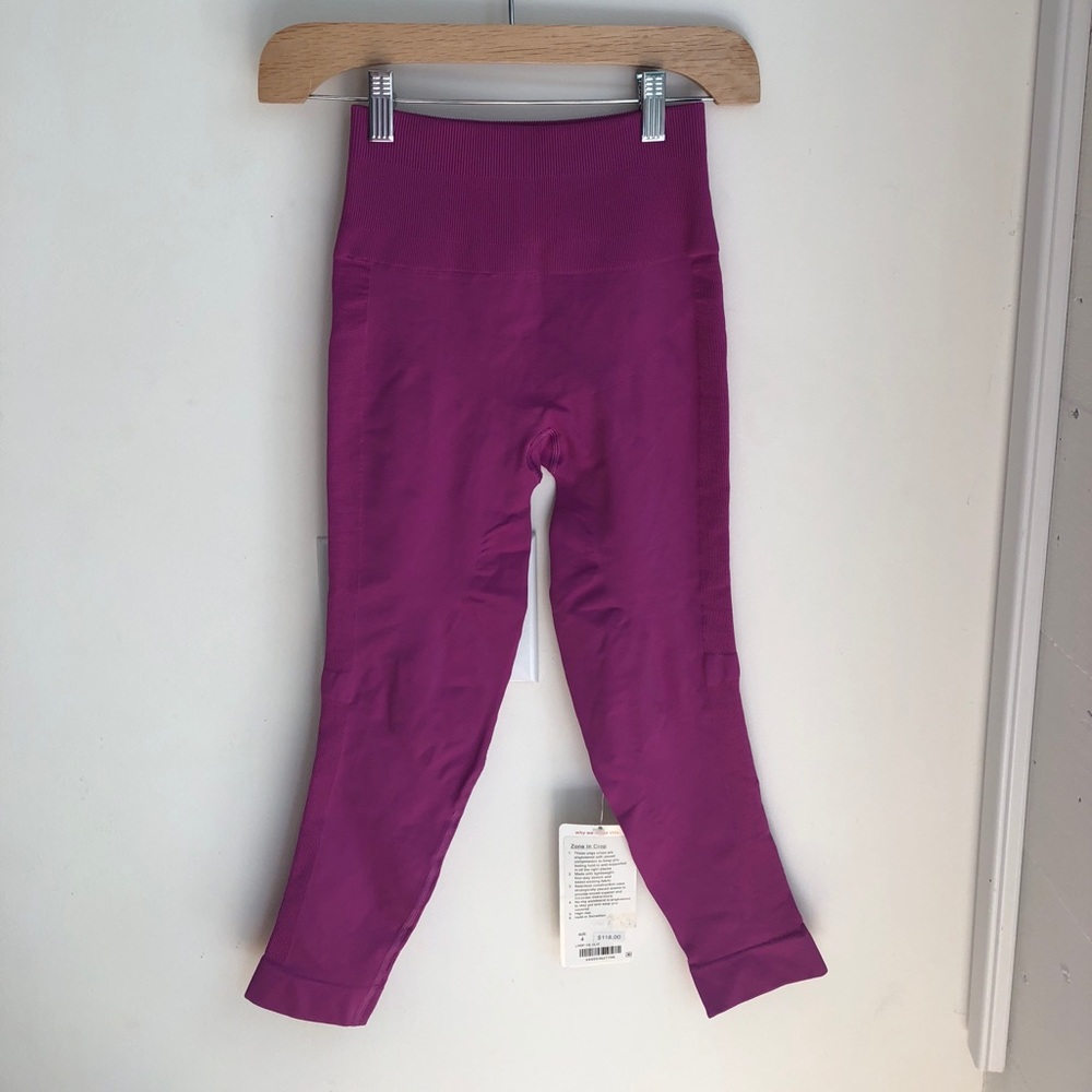 Lululemon Zone in Raspberry Crop